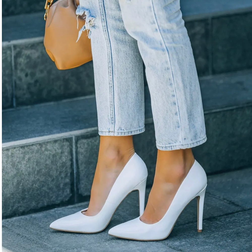 WISHFUL PATENT LEATHER PUMPS NEW in original box